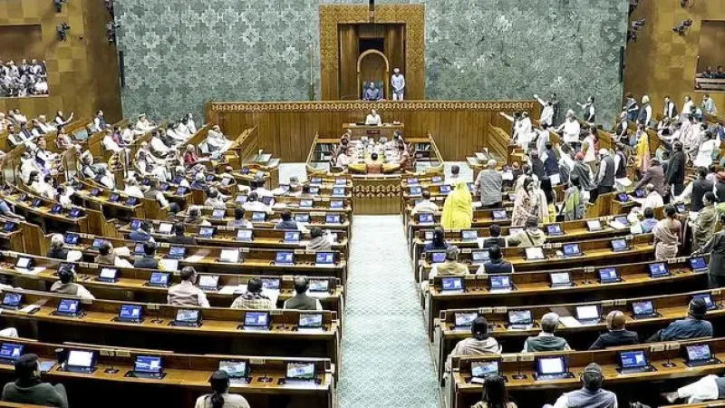 Parliament Introduces 131st Constitution Amendment Bill for Lok Sabha Expansion